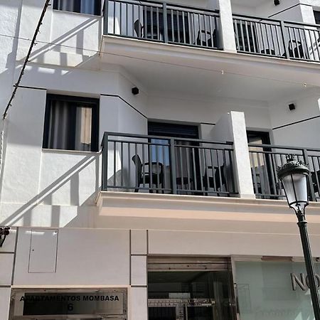 Apartamentos Mombasa 2 Planta Нерха Экстерьер фото