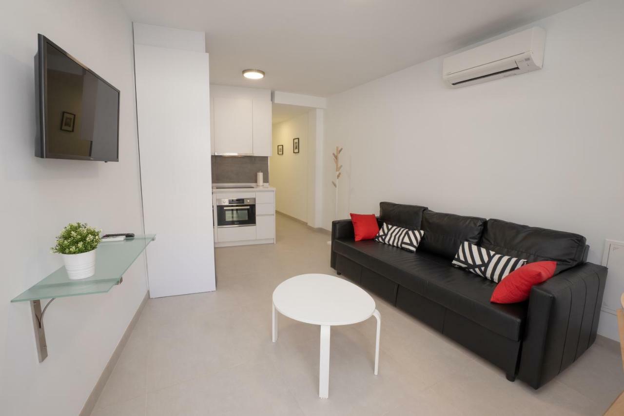 Apartamentos Mombasa 2 Planta Нерха Экстерьер фото