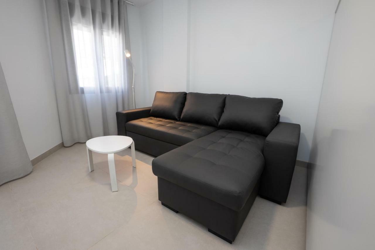 Apartamentos Mombasa 2 Planta Нерха Экстерьер фото