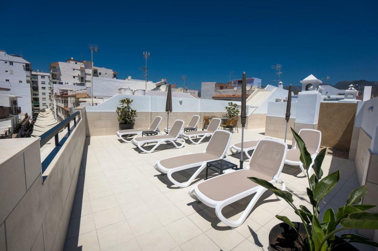 Apartamentos Mombasa 2 Planta Нерха Экстерьер фото