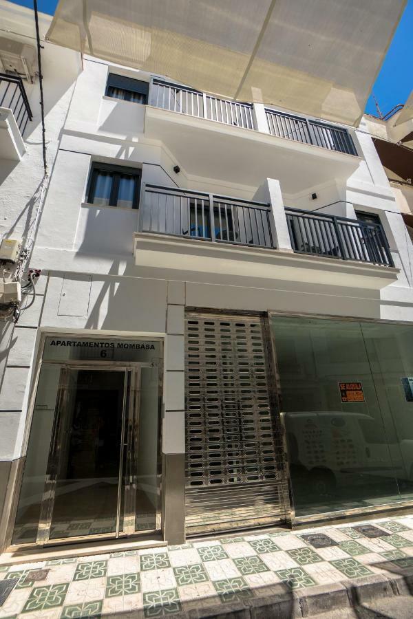 Apartamentos Mombasa 2 Planta Нерха Экстерьер фото